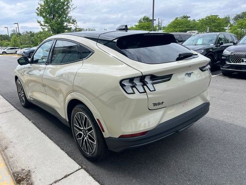 Certified 2025 Ford Mustang Mach-E Premium AWD/4WD image 7