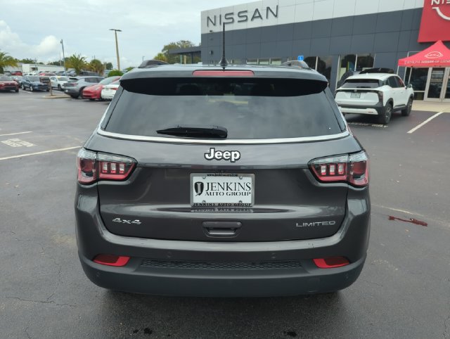 Used 2024 Jeep Compass Limited AWD/4WD image 7