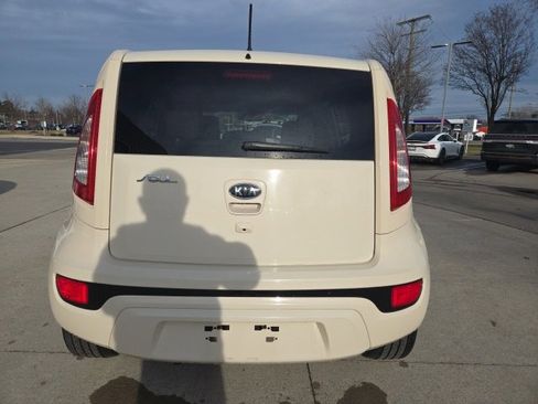 Used 2012 Kia Soul ! image 6