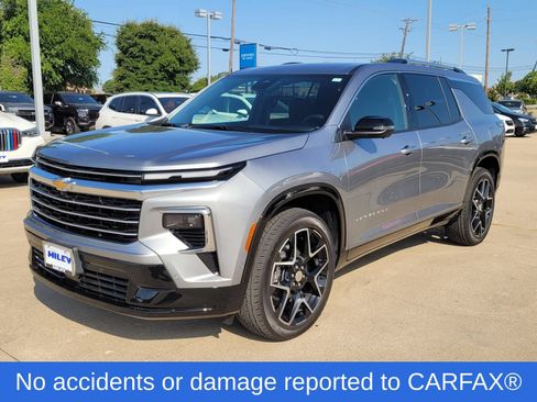 Used 2026 Chevrolet Traverse High Country AWD/4WD image 2