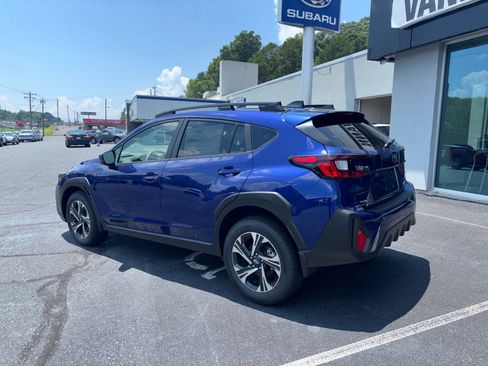 New 2025 Subaru Crosstrek 2.5i Premium image 2