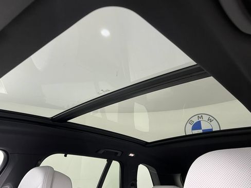 Certified 2024 BMW X5 xDrive40i w/ M Sport Package AWD/4WD image 30