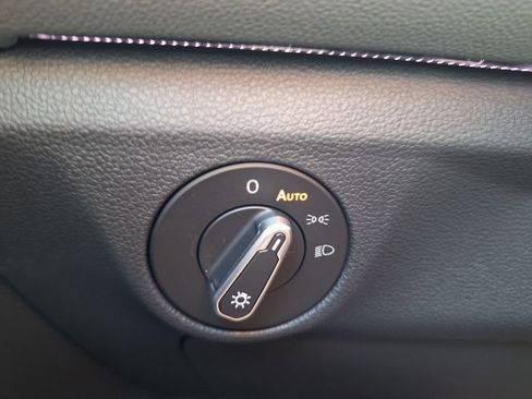 Used 2025 Volkswagen Jetta GLI Autobahn image 12