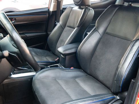 Used 2019 Toyota Corolla SE image 4