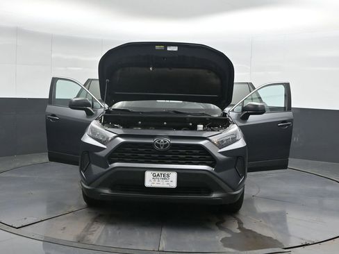 Used 2021 Toyota RAV4 LE w/ Carpet Mat Package (TMS) image 52