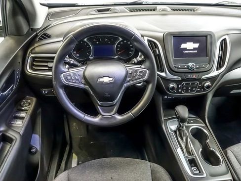 Certified 2022 Chevrolet Equinox LT image 16