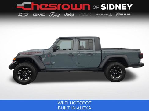Used 2026 Jeep Gladiator Rubicon AWD/4WD image 8