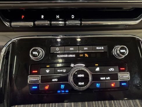 Used 2023 Lincoln Navigator L Black Label AWD/4WD image 18