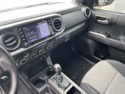 Used 2023 Toyota Tacoma TRD Sport w/ TRD Premium Sport Package AWD/4WD image 13