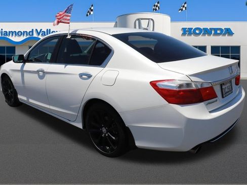 Used 2015 Honda Accord Sport image 4