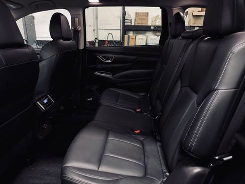 Used 2025 Subaru Ascent Limited w/ Popular Package #1 image 22