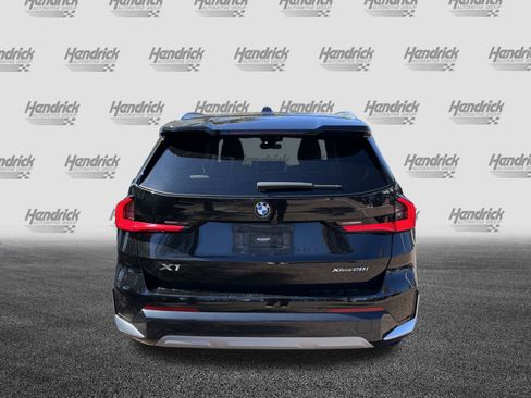 Certified 2023 BMW X1 xDrive28i image 9