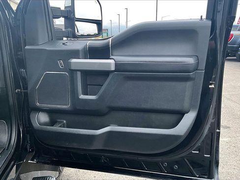 Used 2018 Ford F450 Platinum w/ Platinum Ultimate Package image 25