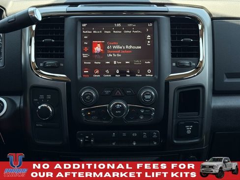Used 2018 RAM 3500 Big Horn w/ Sport Appearance Group AWD/4WD image 37