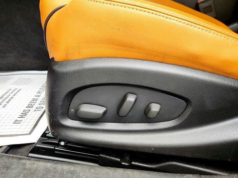 Used 2016 Chevrolet Impala LTZ w/ Enhanced Convenience Package image 12