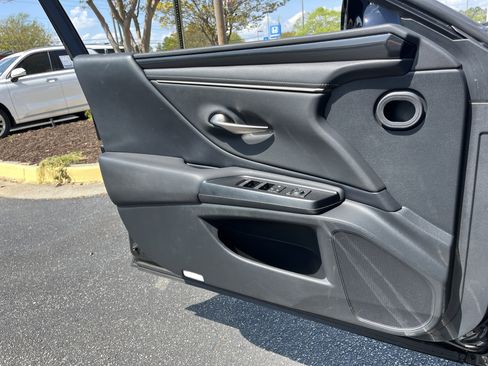 Used 2020 Lexus ES 350 w/ Accessory Package image 16