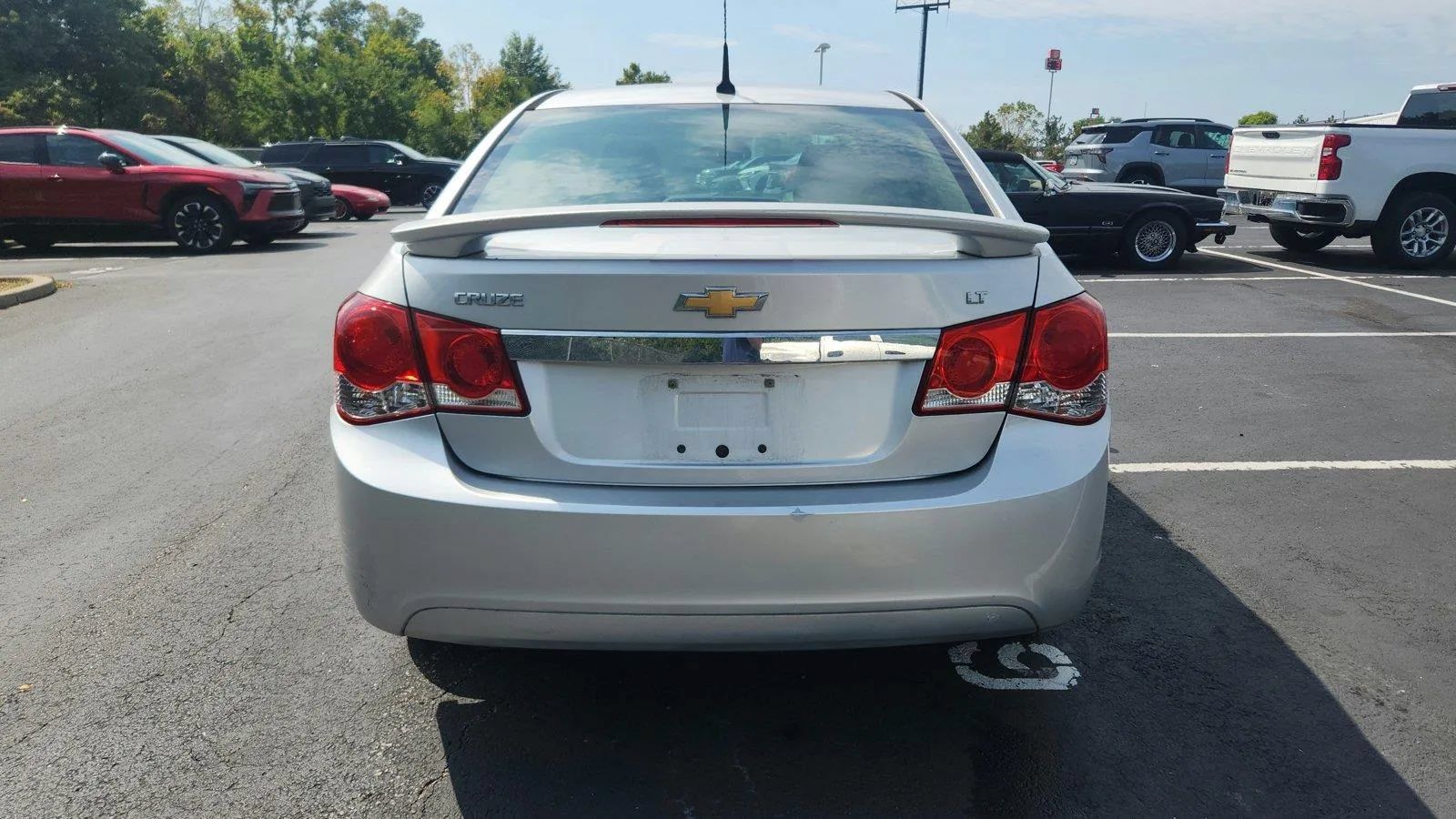 Used 2013 Chevrolet Cruze LT FWD image 3