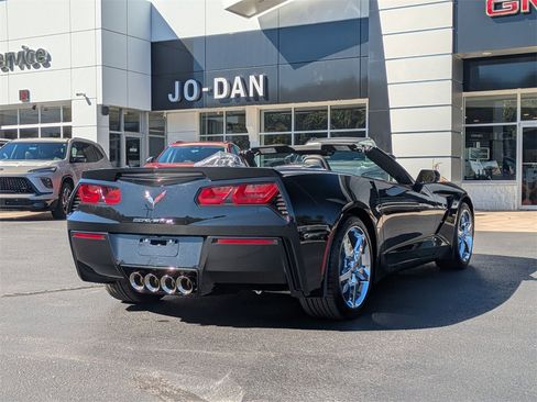 Used 2015 Chevrolet Corvette Stingray Convertible w/ Battery Protection Package image 4