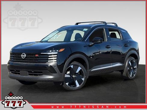 New 2026 Nissan Kicks SR FWD image 1