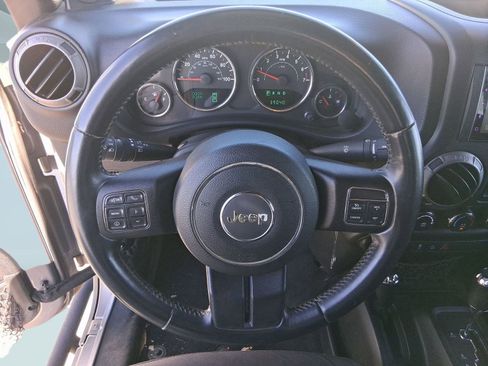 Used 2014 Jeep Wrangler Unlimited Sport w/ Quick Order Package 24S image 13