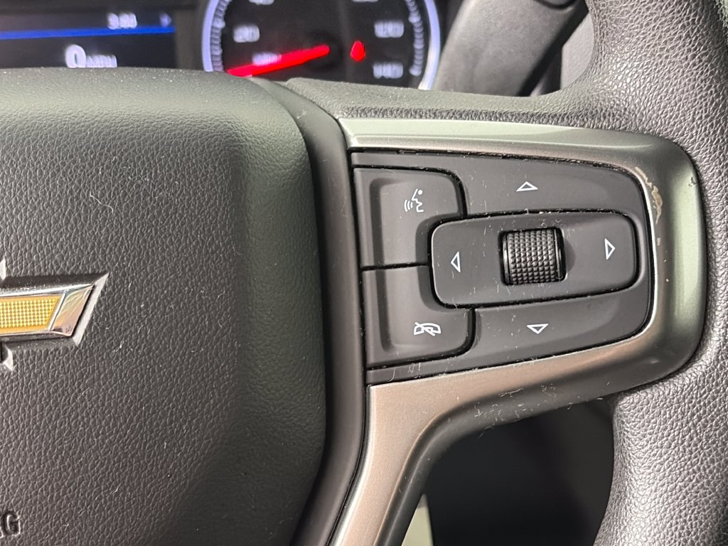 Used 2021 Chevrolet Silverado 1500 W/T w/ WT Value Package AWD/4WD image 18