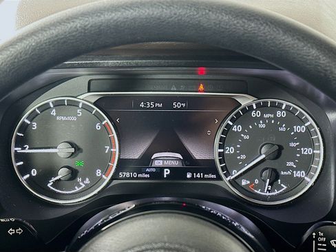 Used 2023 Nissan Rogue SV image 12