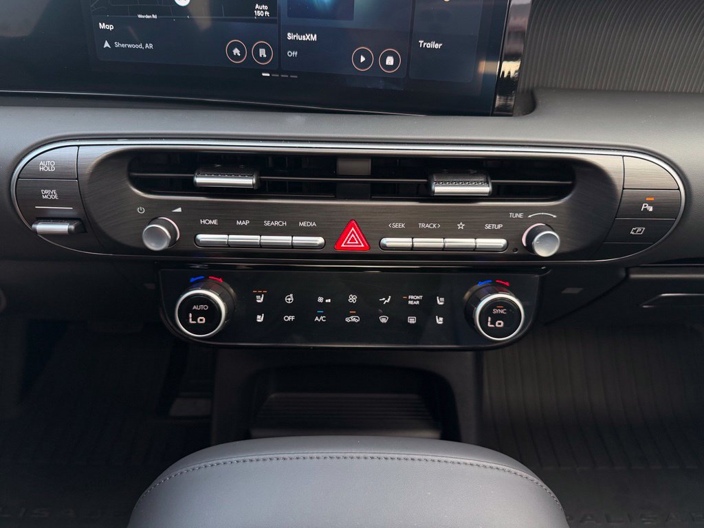 Used 2026 Hyundai Palisade Calligraphy FWD image 23