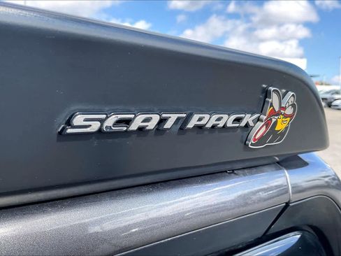 Used 2021 Dodge Challenger R/T Scat Pack w/ Plus Package image 9