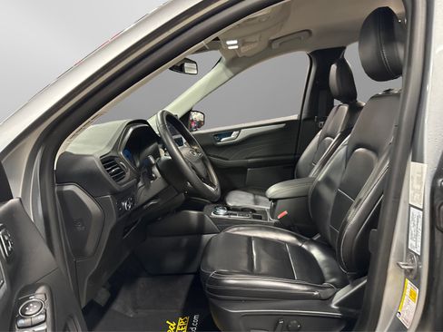 Used 2024 Ford Escape Platinum AWD/4WD image 19