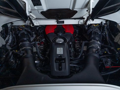 Used 2016 Ferrari 488 Spider RWD image 61