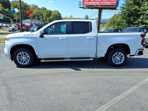 Used 2023 Chevrolet Silverado 1500 LT image 2