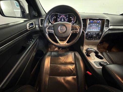 Used 2014 Jeep Grand Cherokee Limited w/ Luxury Group II AWD/4WD image 36