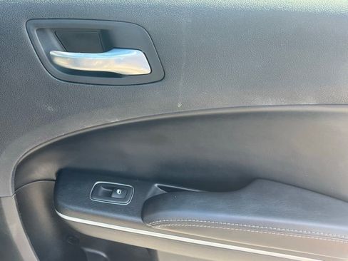 Used 2021 Dodge Charger SXT w/ Leather Interior Group image 18