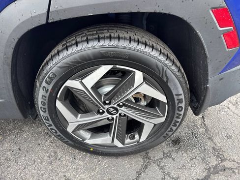Used 2023 Hyundai Tucson Limited AWD/4WD image 12