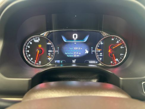 Used 2018 GMC Acadia Denali w/ Technology Package image 25