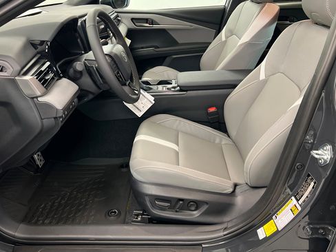 New 2026 Toyota Camry SE image 17