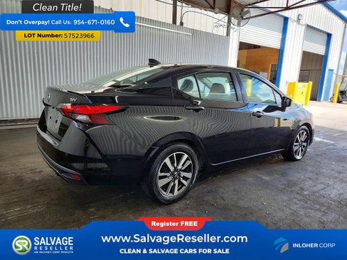 Used 2020 Nissan Versa SV FWD image 4