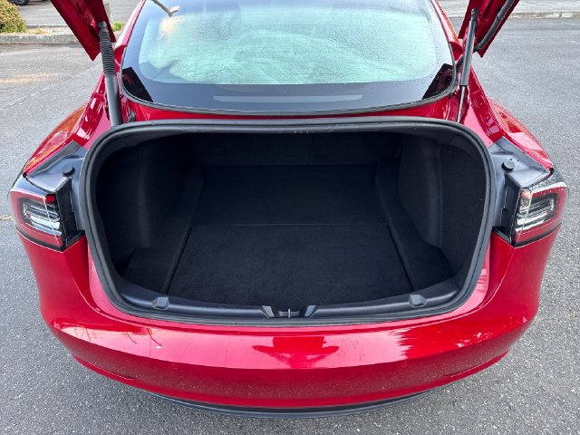 Used 2022 Tesla Model 3 Long Range AWD/4WD image 24