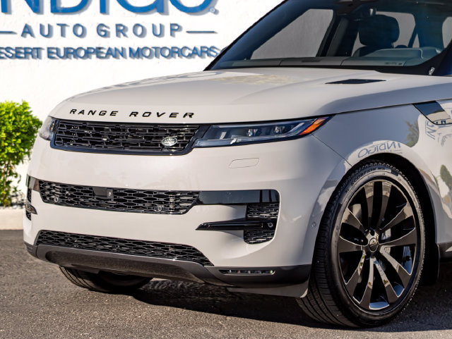 Certified 2026 Land Rover Range Rover Sport SE AWD/4WD image 2