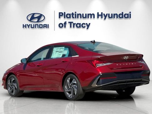 New 2026 Hyundai Elantra Limited FWD image 6