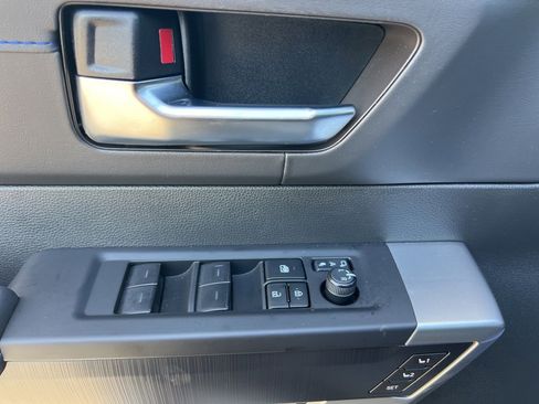 Certified 2025 Toyota Sequoia Platinum image 26