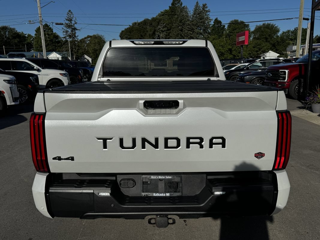 Used 2022 Toyota Tundra Limited AWD/4WD image 5