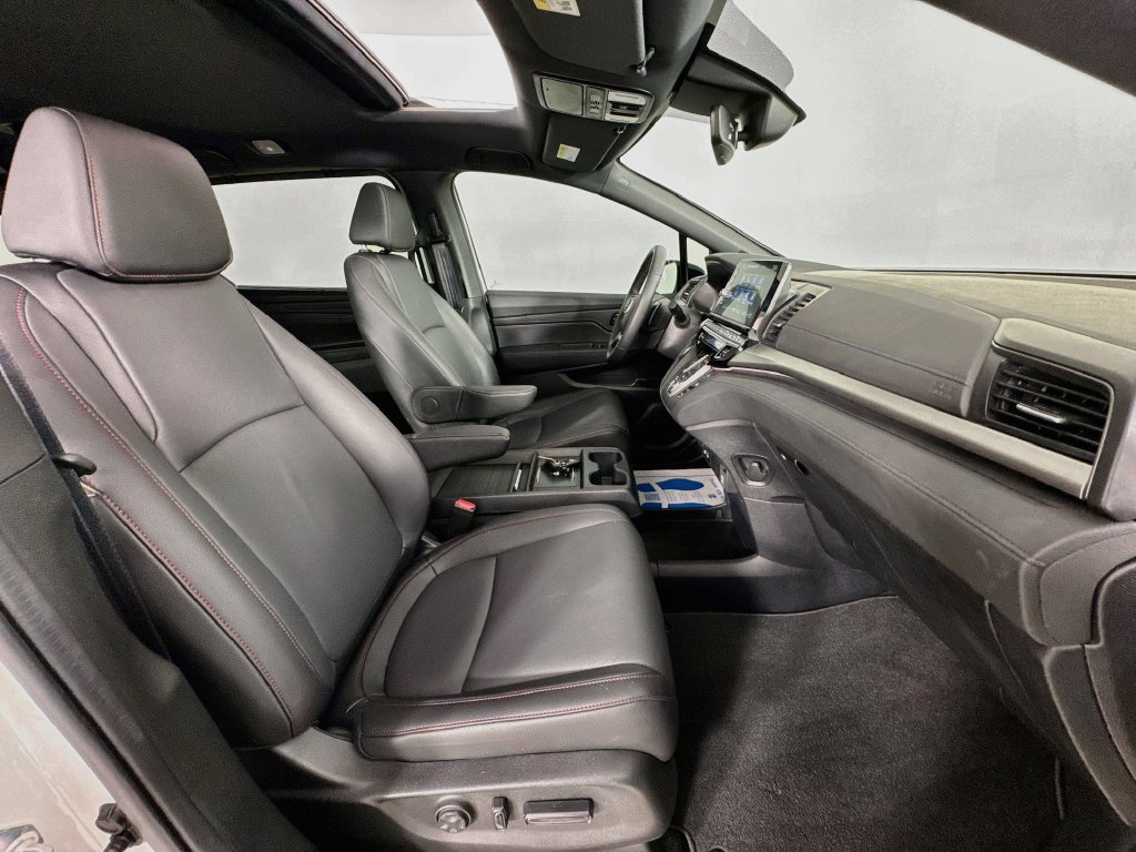 Used 2026 Honda Odyssey Sport-L image 39