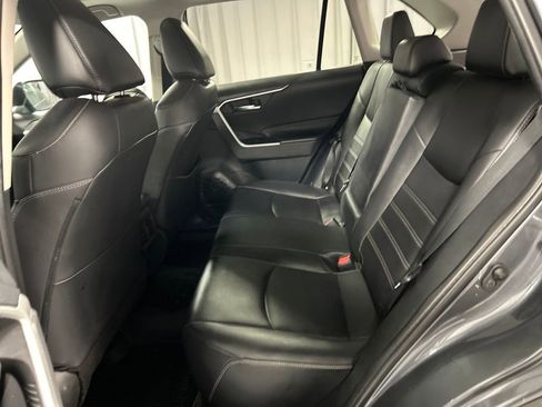 Used 2019 Toyota RAV4 XLE Premium w/ Cold Weather Package AWD/4WD image 22