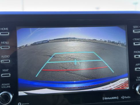 Used 2022 Toyota C-HR XLE image 27