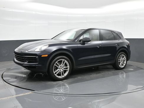 Certified 2019 Porsche Cayenne AWD/4WD image 1