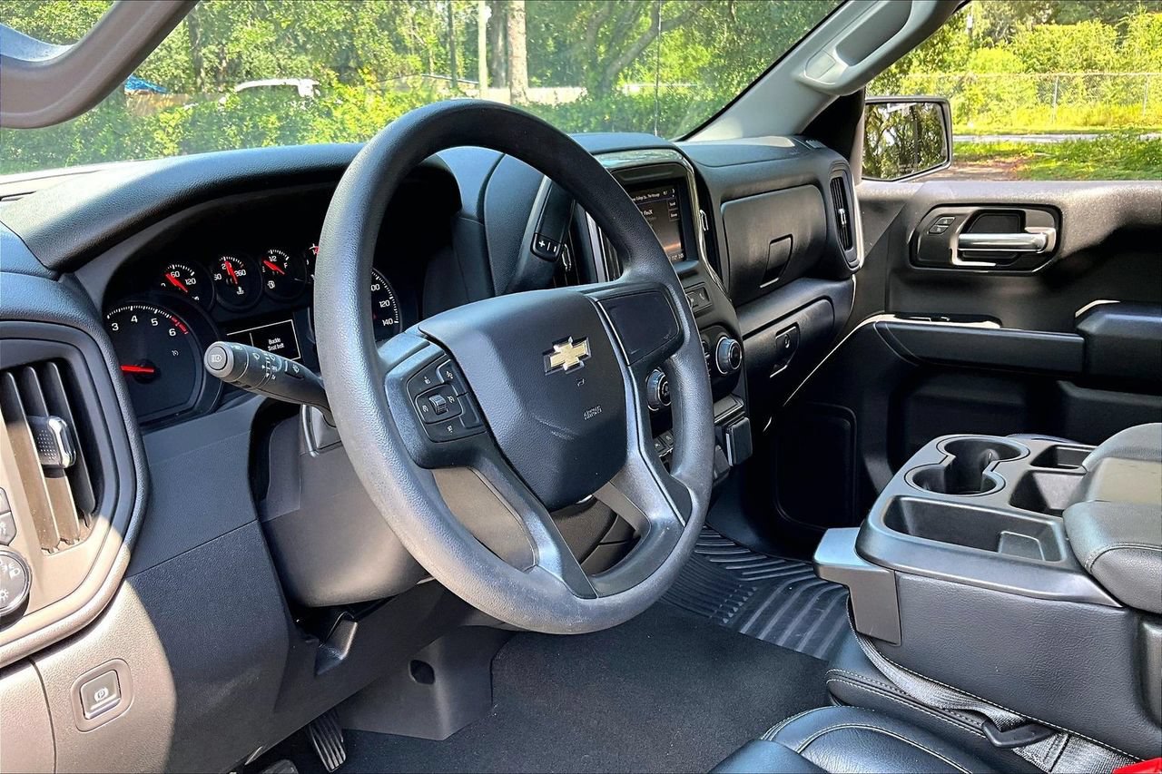 Used 2025 Chevrolet Silverado 1500 Custom AWD/4WD image 14