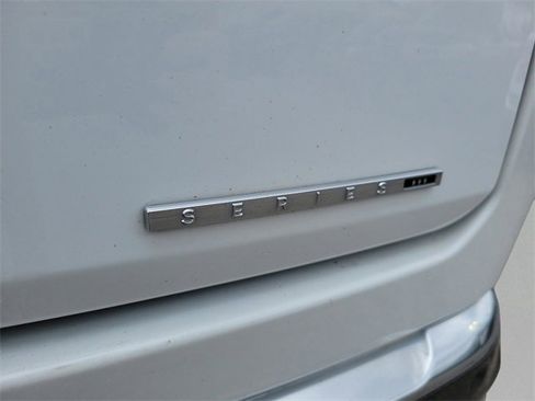 Used 2023 Jeep Wagoneer Series III w/ Preferred Equipment Group image 38