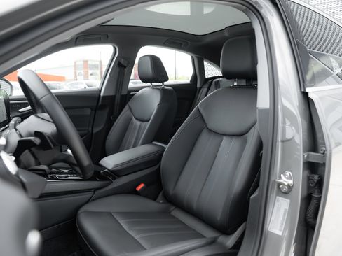 Used 2025 Audi A5 2.0T Premium w/ Convenience Package image 22