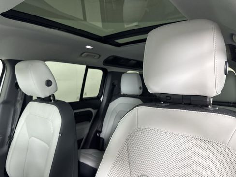 Certified 2025 Land Rover Defender 110 S image 26